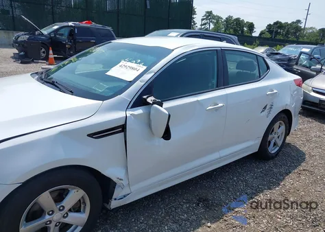 2015 Kia Optima Lx z USA, uszkodzony, nr VIN 5XXGM4A77FG429939